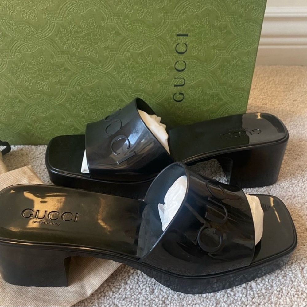 Gucci only wore a couple of times